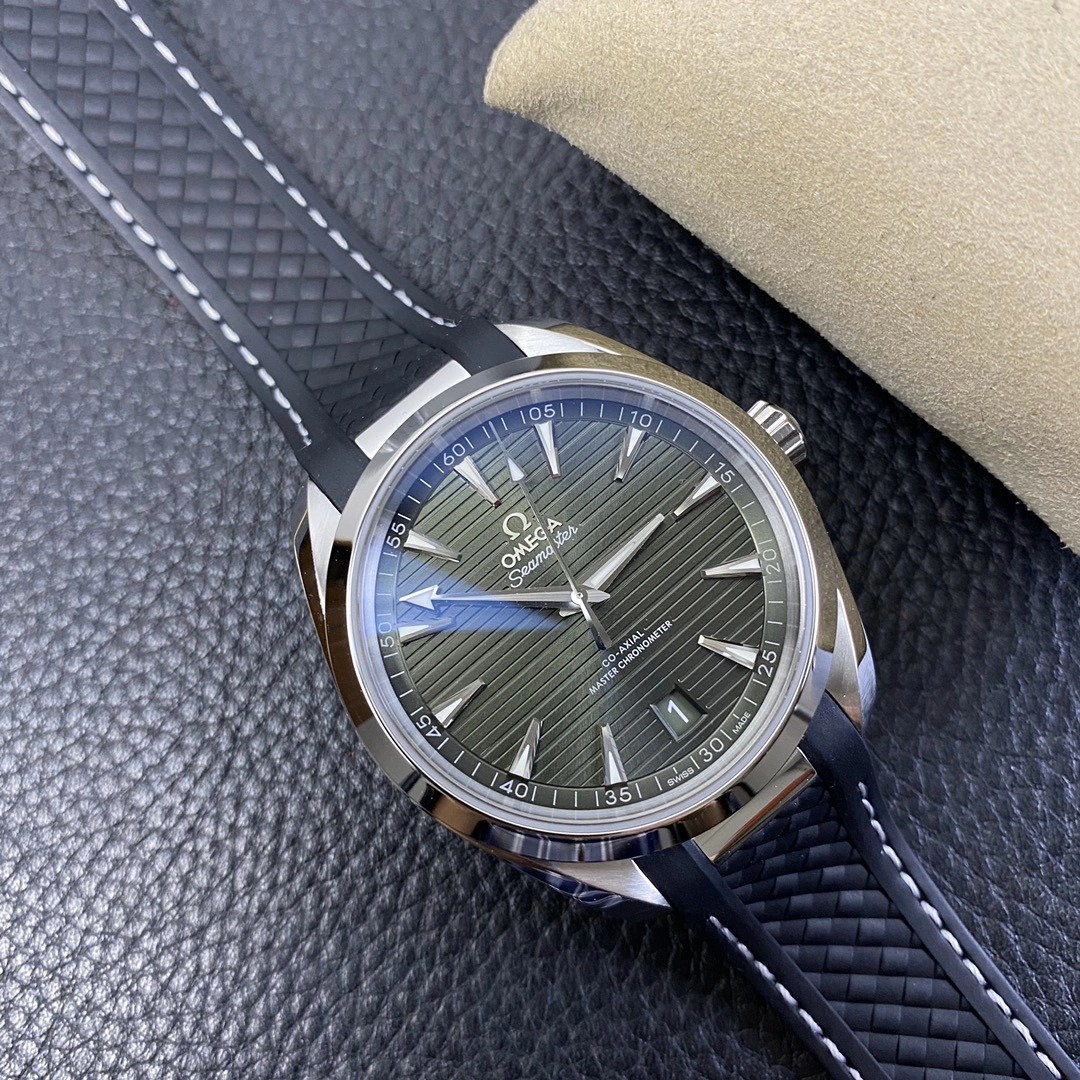 Bold CBD Factory Omega Seamaster Aqua Terra 150M 41mm Green Dial Rubber Strap (220.12.41.21.10.001) 1:1 Super Clone – DD8900 Movement 266